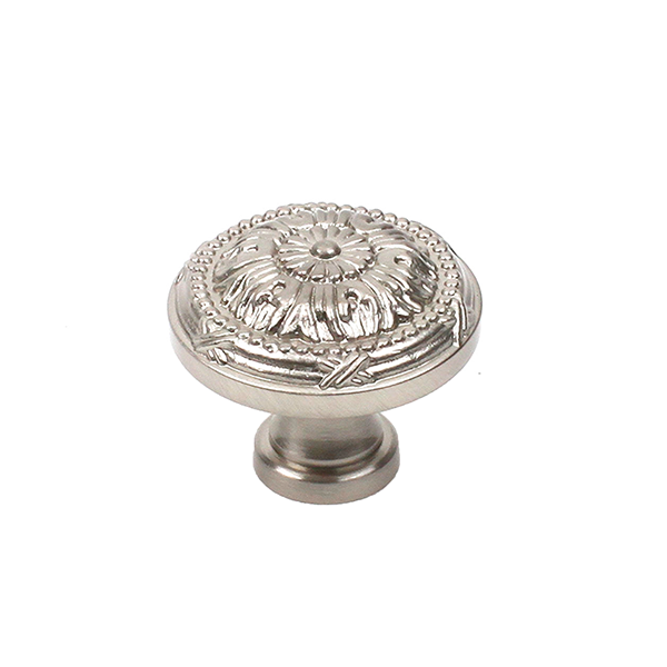 Georgian Collection Cabinet Knob dia 1 1/4 inch 18016